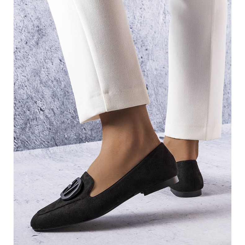 Carrièren mustat ballerinat neliömäisellä varpaalla 1