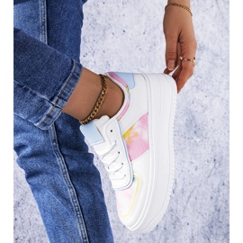 Heloisen valkoiset ja siniset alustakengät valkoinen 1