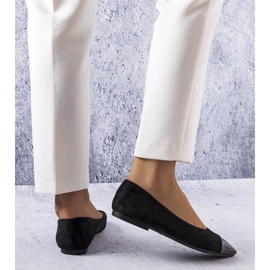 Thibaultin mustat patentoitu ballerinat 1