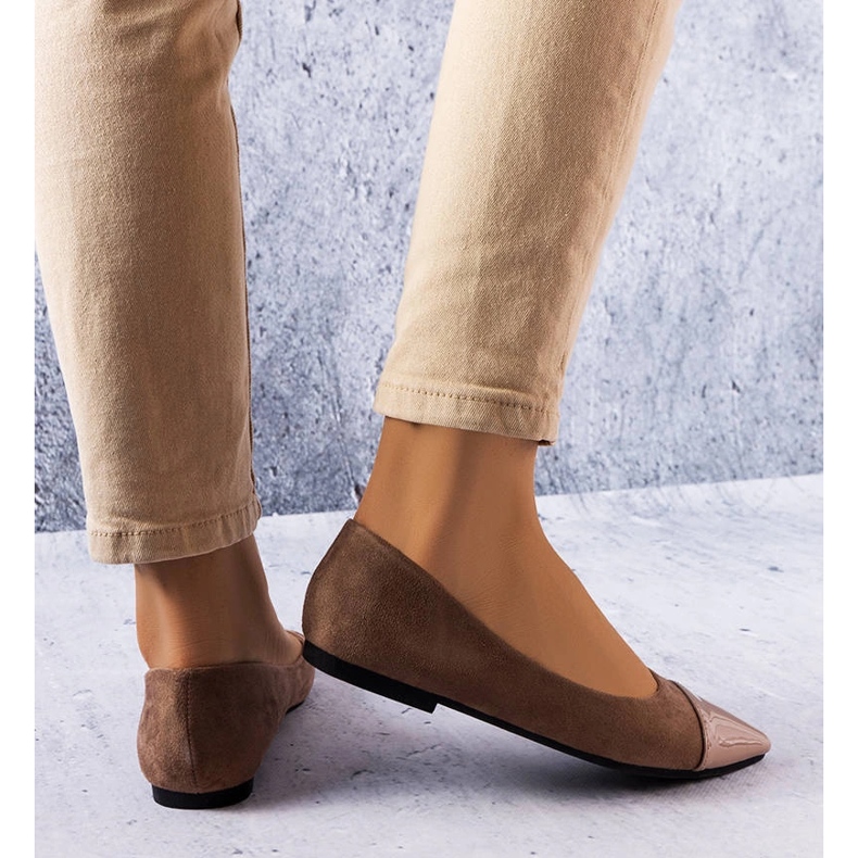 Thibaultin ruskeat patentoidut asunnot beige 1