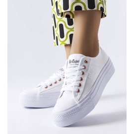 Lee Cooper LCW-22-31-0890L valkoiset tennarit valkoinen 1