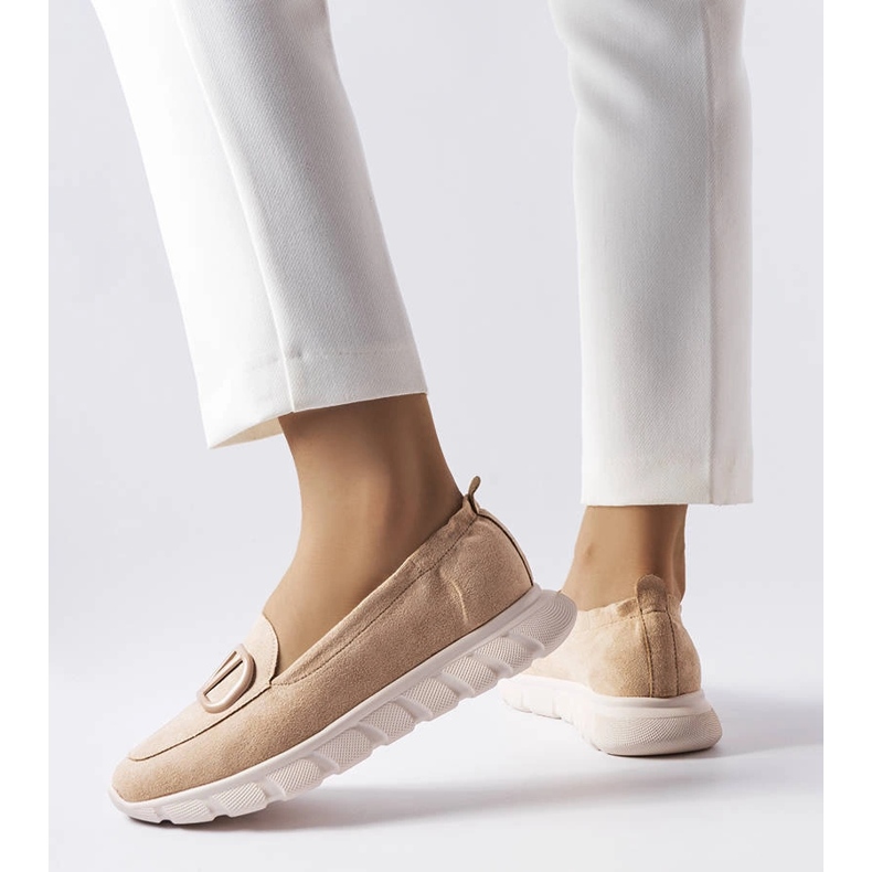 Vinceza Vincezin beigenväriset lenkkarit 1