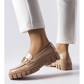 Venezia Vincezan beige-lakatut mokasiinit 2