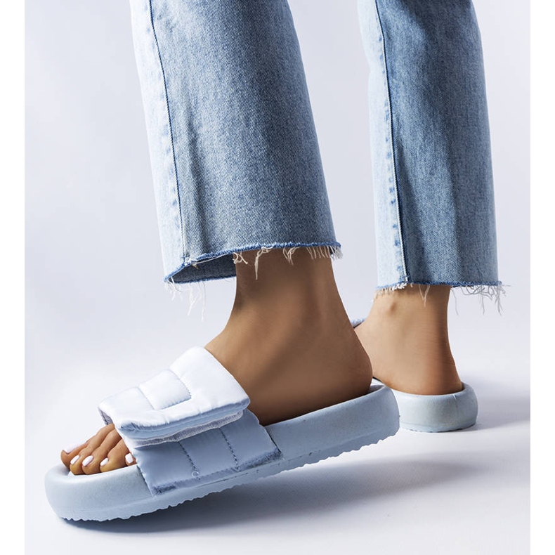 BM Aleronin siniset tarranauhatossut sininen 1