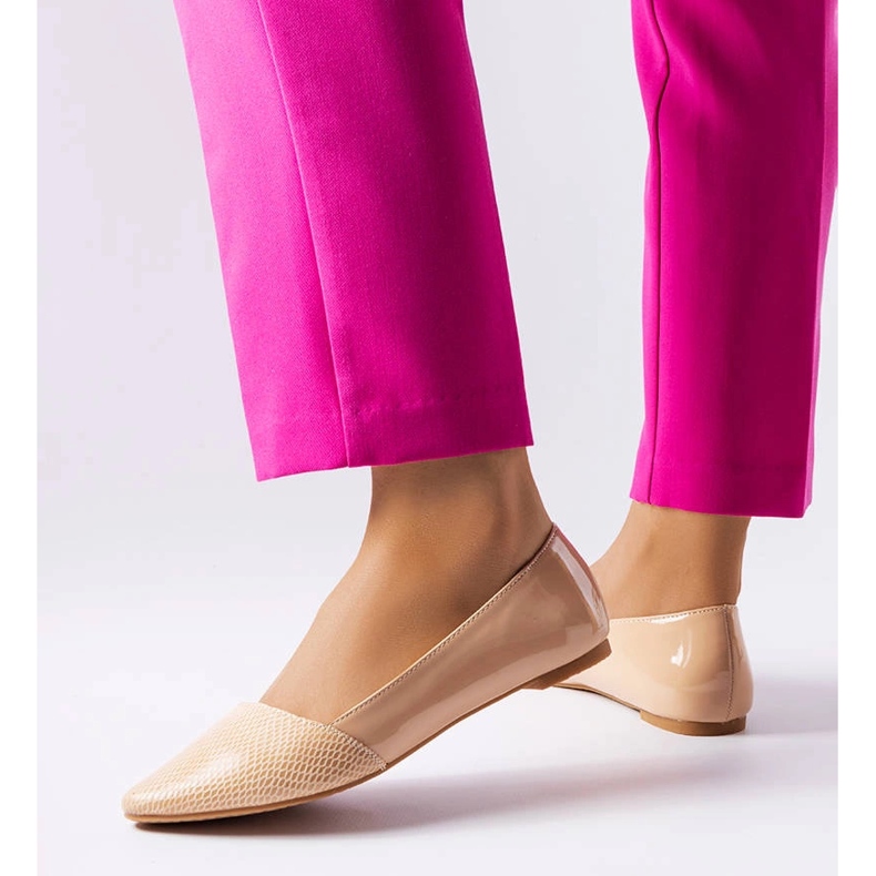 Rielin beigen tyylikkäät ballerinat 1