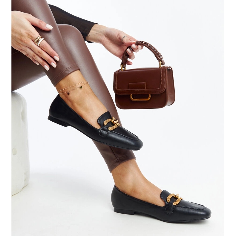 Rousseaun mustat mokkasiinit soljella 1