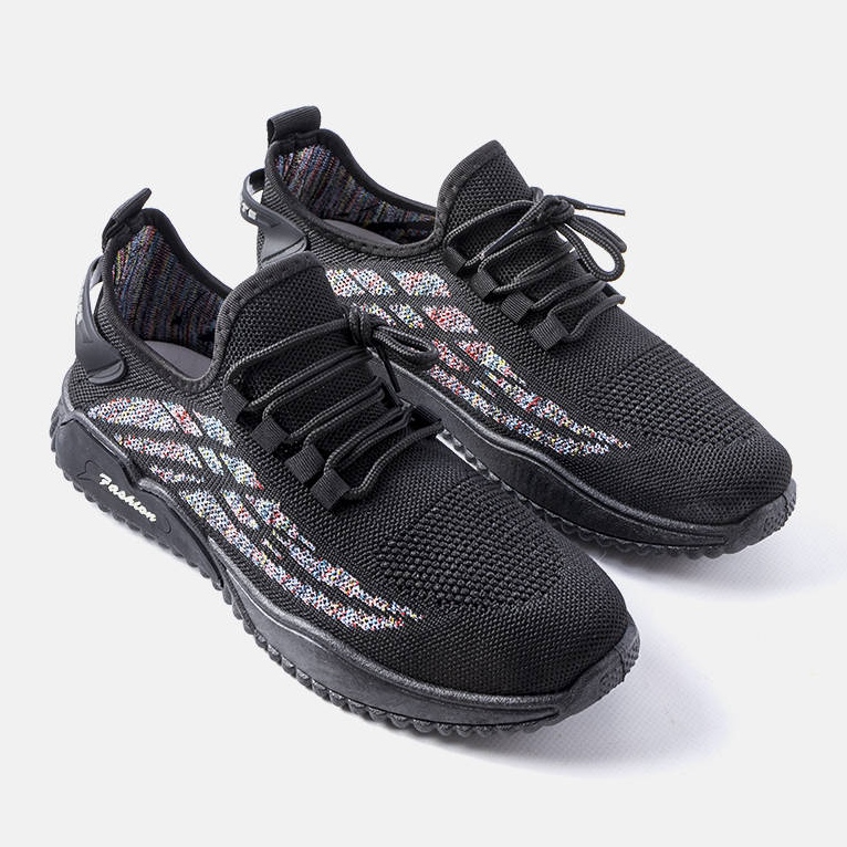 Jamesin mustat miesten tennarit 1