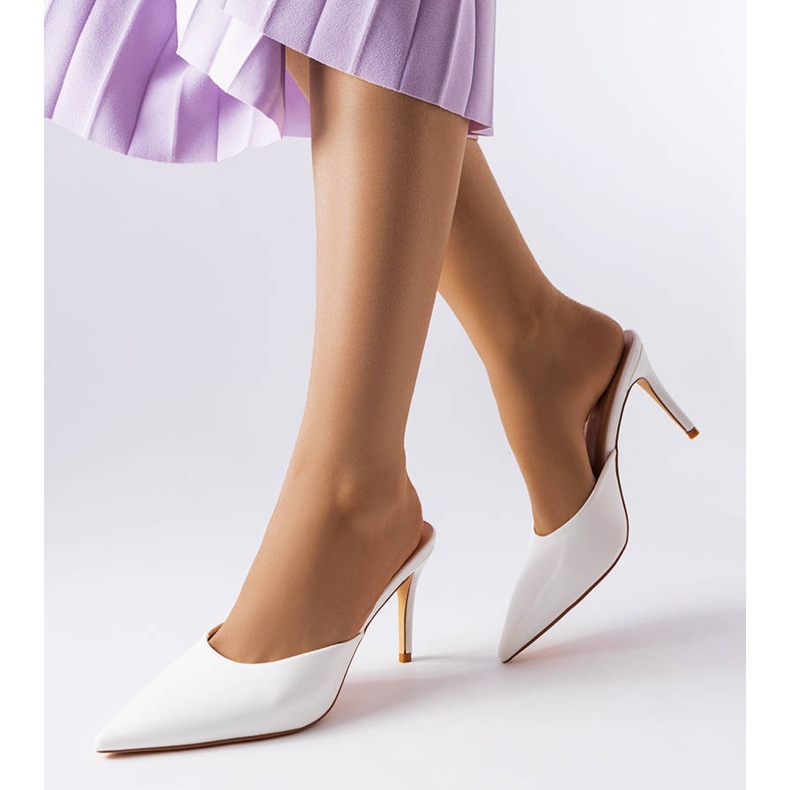 Valkoiset tikkakorkokengät valkoinen 1