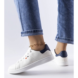 Mothén valkoiset ekologiset lenkkarit valkoinen 1