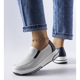 Aiglentinan valkoiset harjakattoiset nahkakengät valkoinen 1