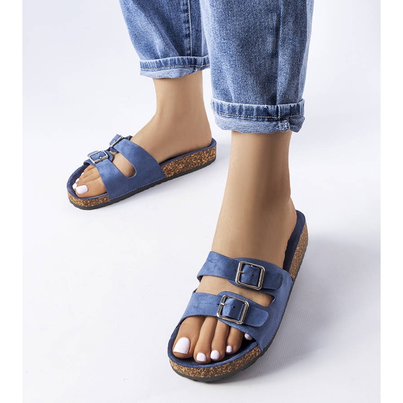 Tummansiniset liukumäet, joissa Cincinna-korkkipohja sininen 1