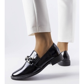 BM Bonnen mustat lakatut kristallikengät 1