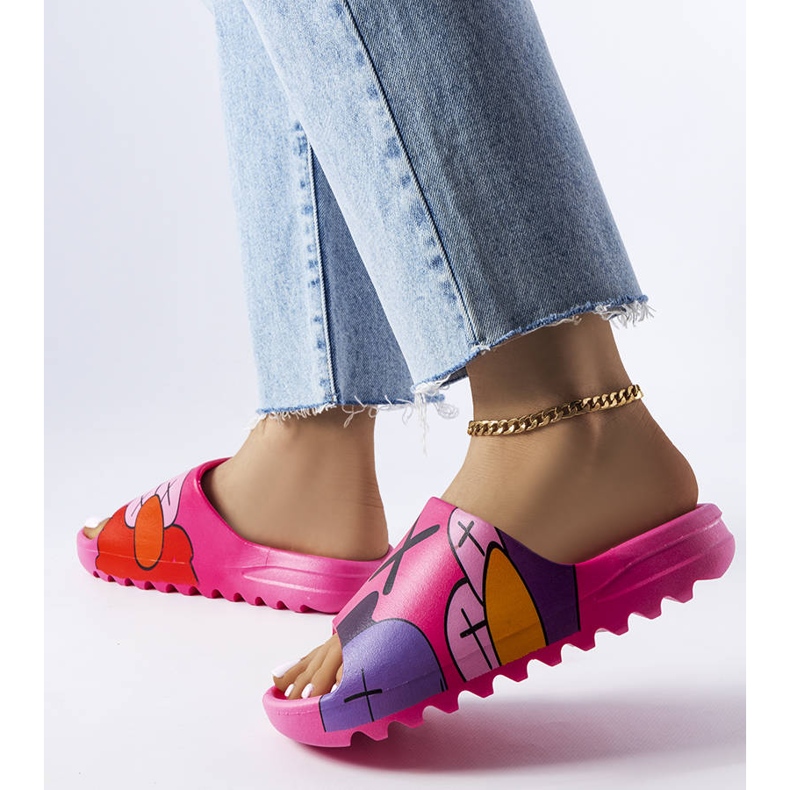 Tummanpunaiset varvastossut printeillä vaaleanpunainen 2