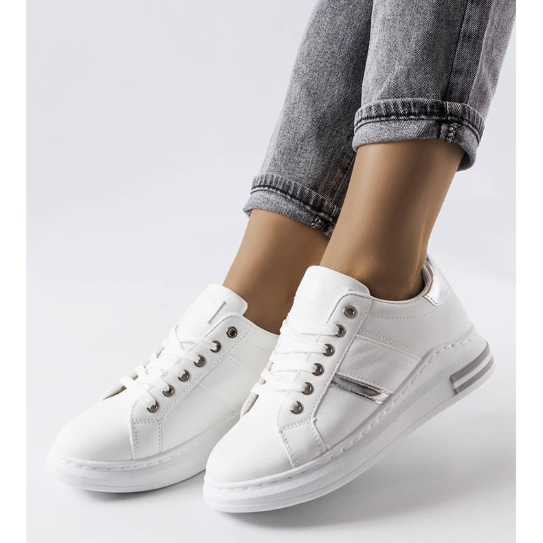 Deansin valkoiset lenkkarit lisäkkeillä valkoinen 1