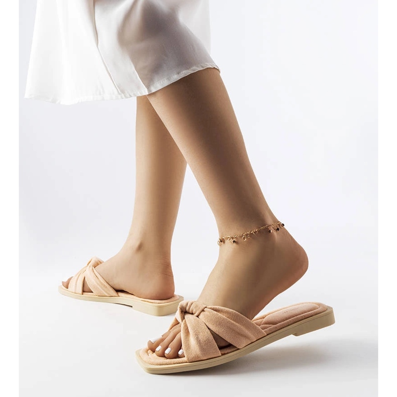 Inna Priden vaaleanpunaiset tossut ekologisesta mokkasta vaaleanpunainen 1