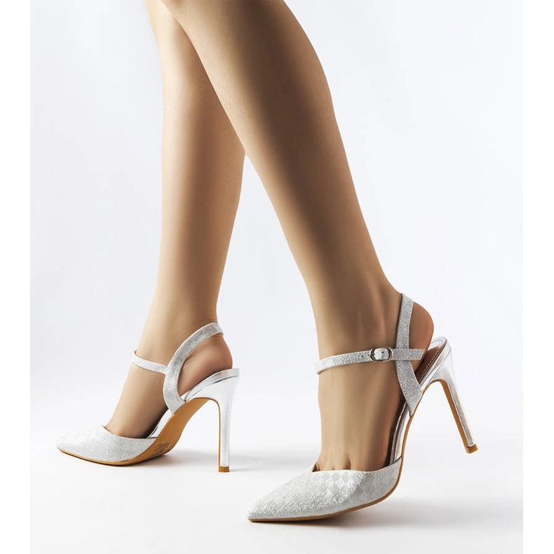 Gallia hopeanväriset kiiltävät korkokengät 2