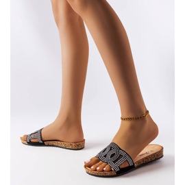 Mustat liukumäet koristeltu Lagacé-suihkuilla 2