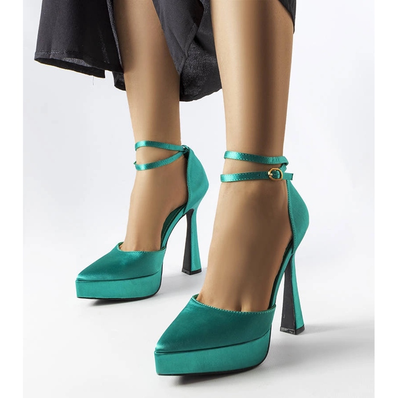 Dallasin vihreät korkokengät 1