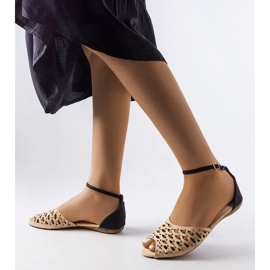 Avicen beige-harjakattoiset sandaalit strassilla 2