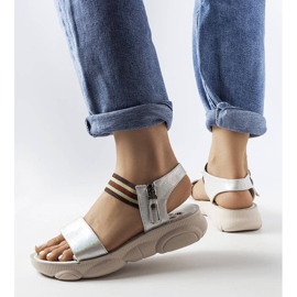 Parsipin hopeiset metalliset urheilusandaalit hopea 1