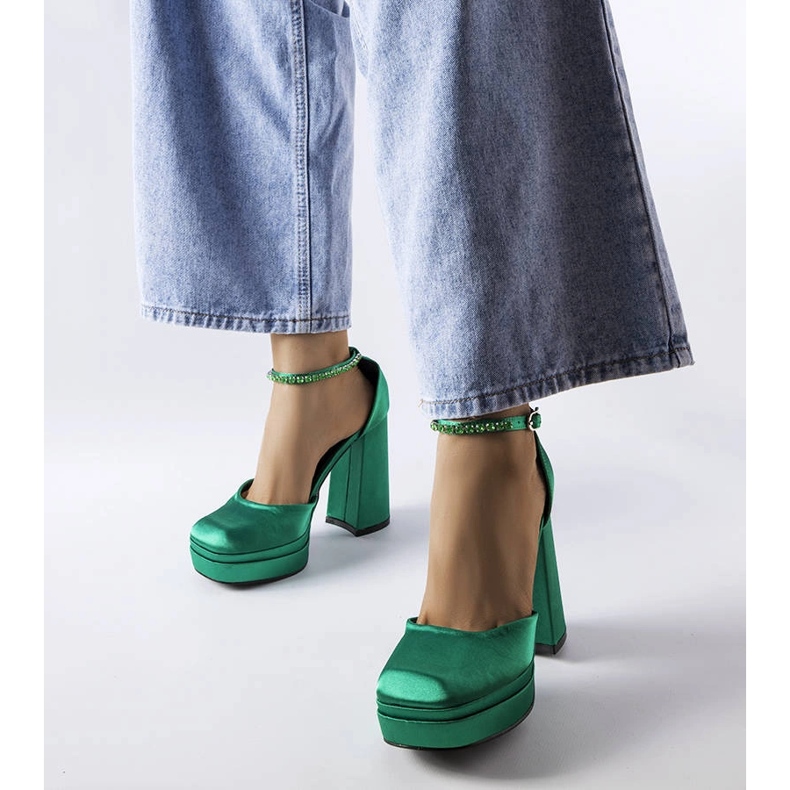 Elidan vihreät korkokengät 1