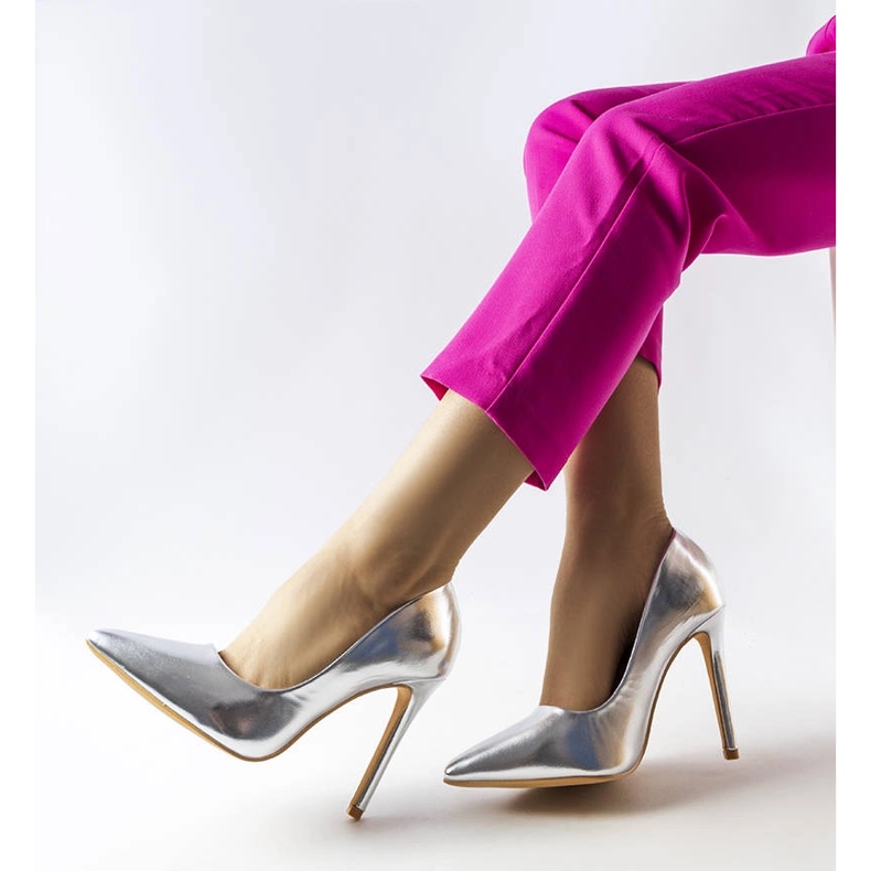 Hopeanväriset metalliset Cabell-korkokengät 1