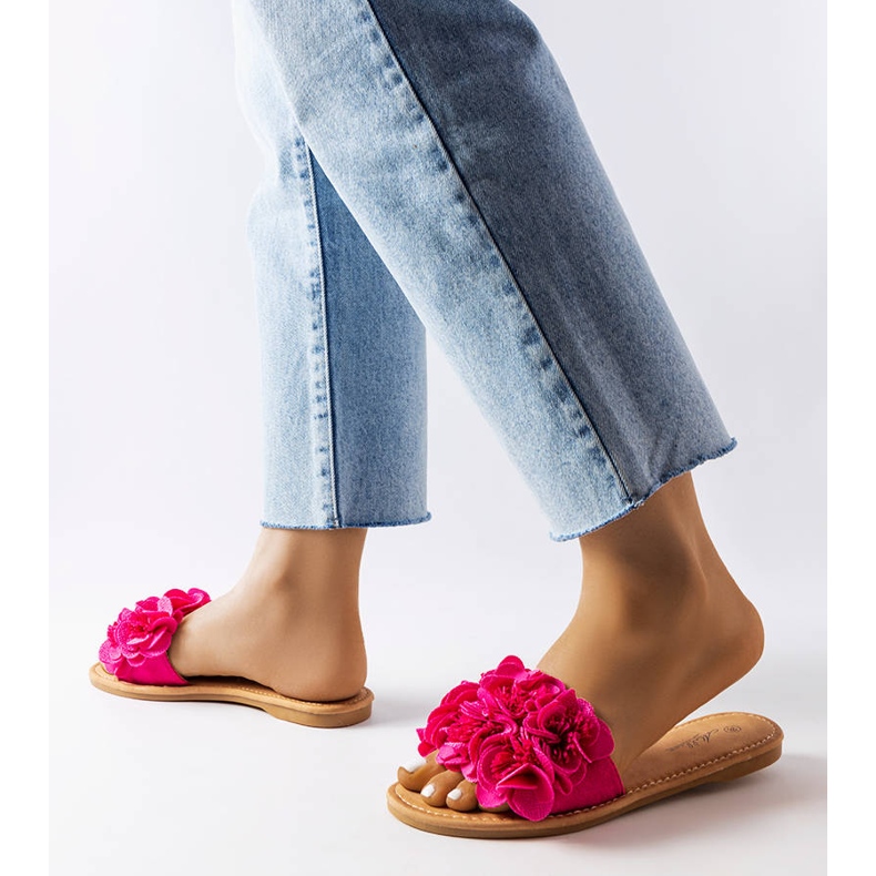 Alfrida vaaleanpunaiset tossut kukilla vaaleanpunainen 2