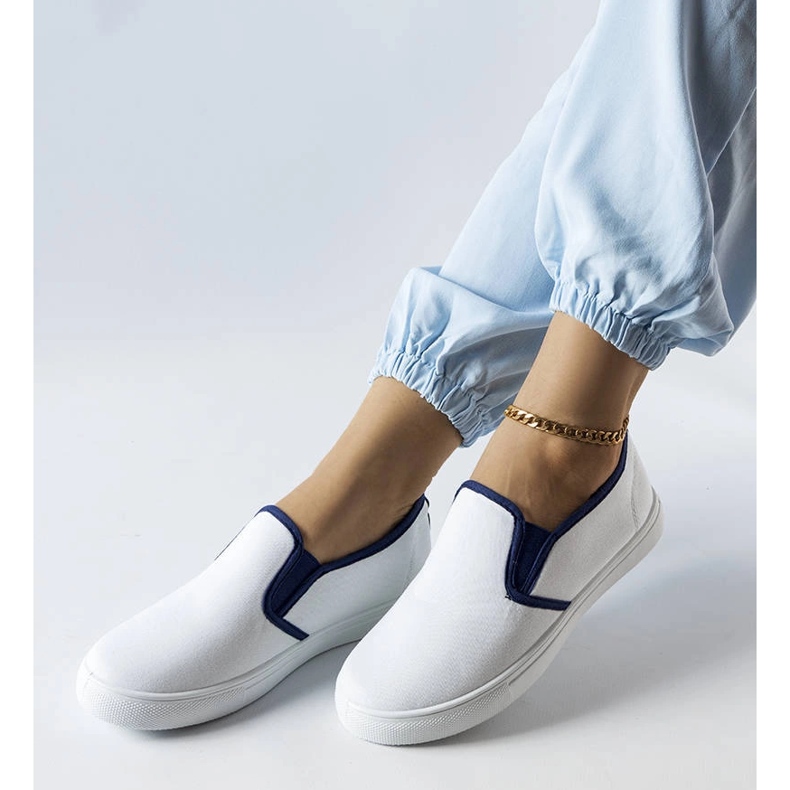 Cagliarin valkoiset kankaiset tennarit valkoinen 1