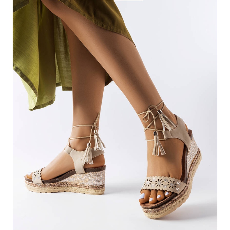 Tahoen beige wedge espadrillit 1