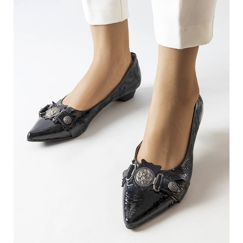 Sicilianon mustat matalakorkoiset pumput 1