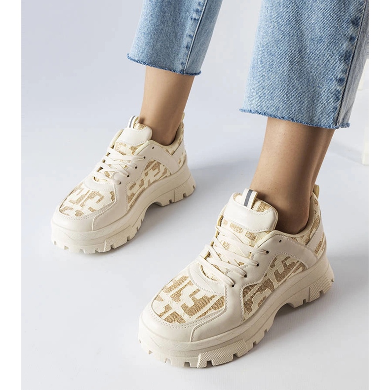 Brunswickin beigen paksut tennarit 1