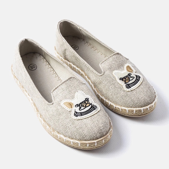 Inna Harmaat lasten tennarit Peppi-sovelluksella 1