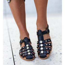 Mustat Gaetanon strassit koristeltu sandaalit 1