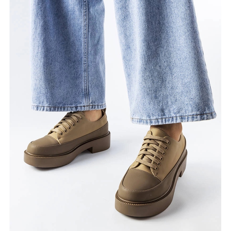 Mericon ruskeat litteät kengät 1