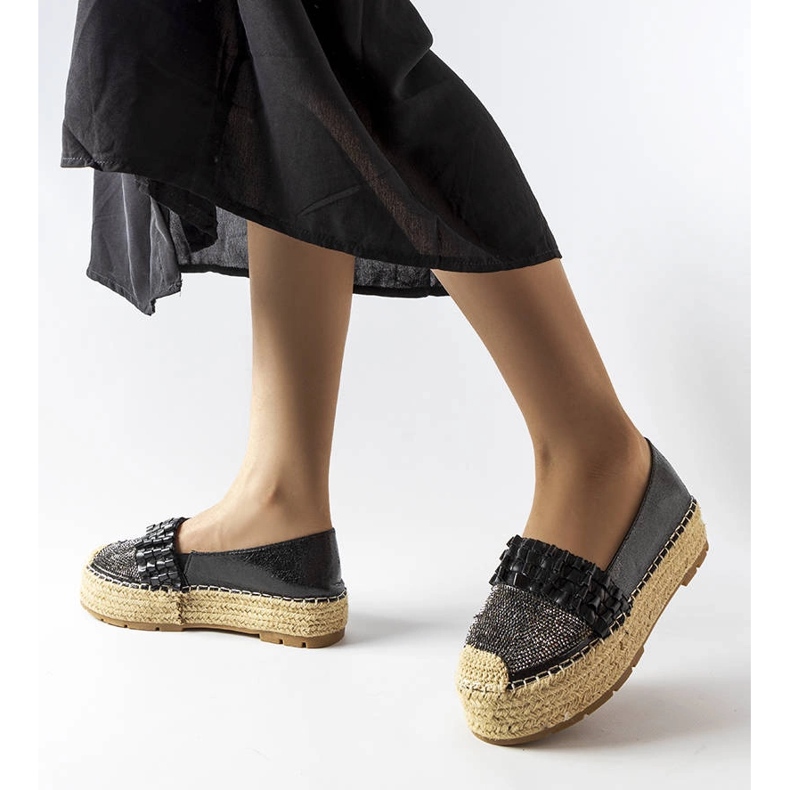 Lauron mustat espadrillit strassilla 1