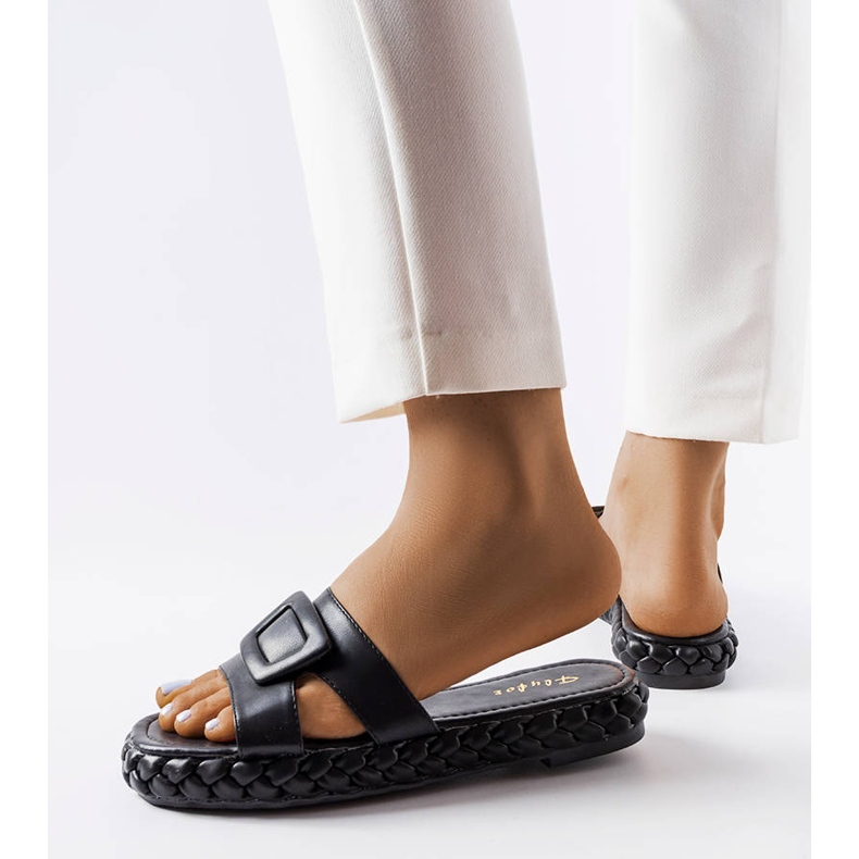 Francescon mustat alustasandaalit 2