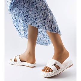 Francesco valkoiset tossut tasolla valkoinen 2