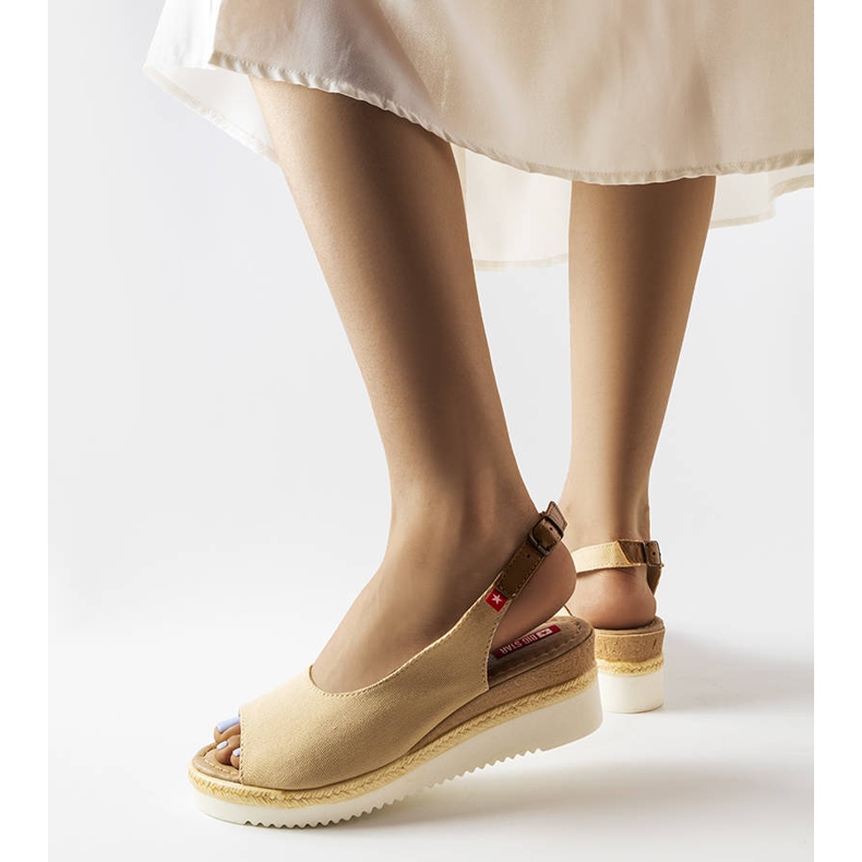 Big Star beige kiila sandaalit JJ276049 1