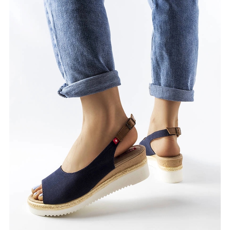 Tummansiniset kiila sandaalit Big Star JJ276046 sininen 1