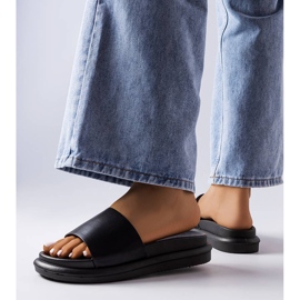 BM Mustat tossut Paquette-alustalla 2