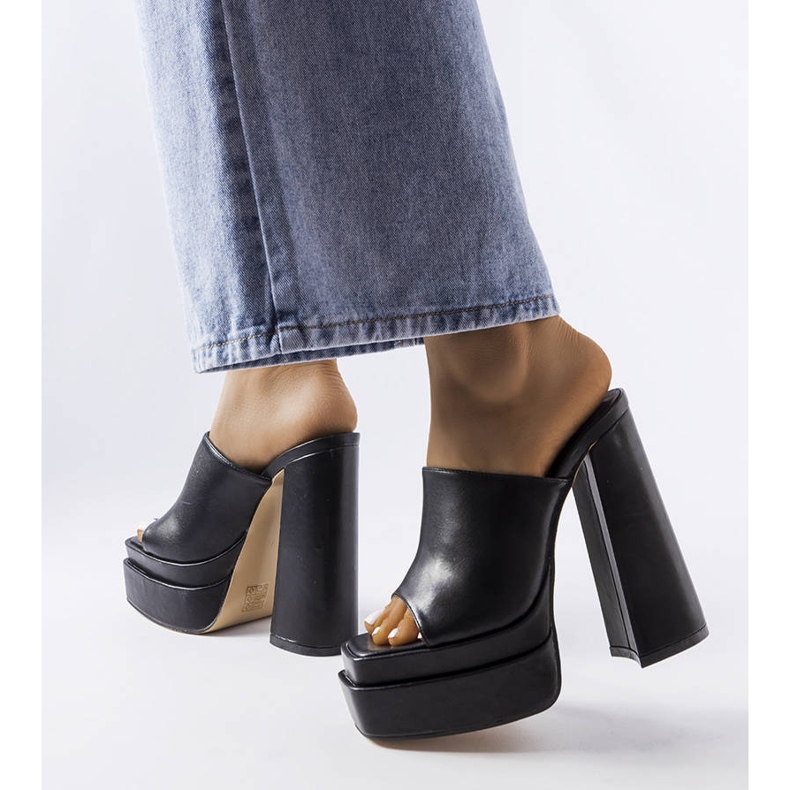 BM Mercuren mustat korkokengät 1