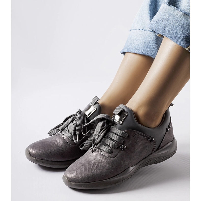 Anatolen harmaat lenkkarit 1