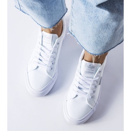 Lee Cooper LCW-22-31-0884L valkoiset tennarit valkoinen 1