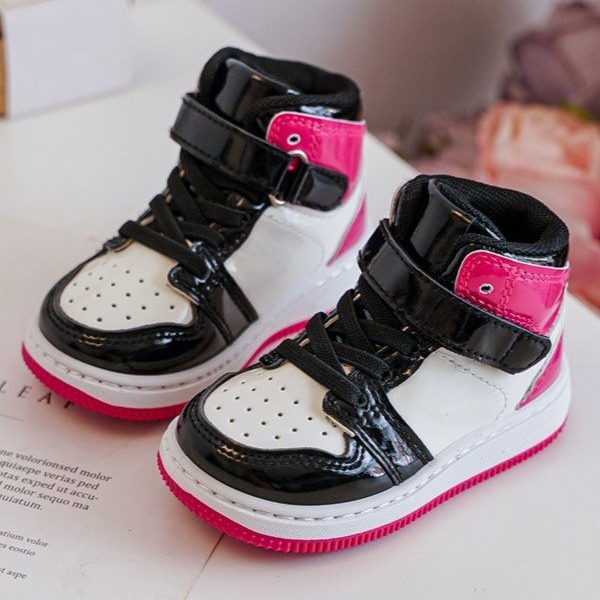 Lasten vaaleanpunaiset ja valkoiset patentoidut urheilukengät Milara vaaleanpunainen 2