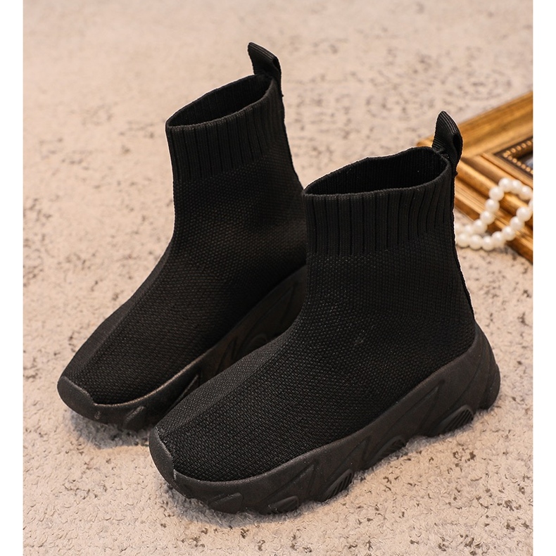 Lasten mustat Zaelin urheilusukkakengät 1