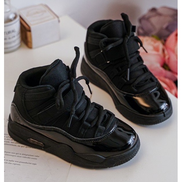 Lasten urheilukengät Musta Darina 2