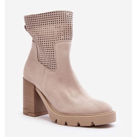 Lewski Shoes Mokkanahkaiset harjakattoiset naisten saappaat korkeakorkoisella vaaleanbeige Lewski 3386 1