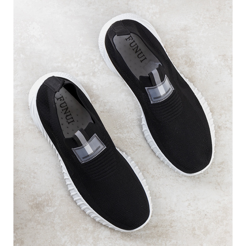 Mustat miesten sukat Declanilta 1