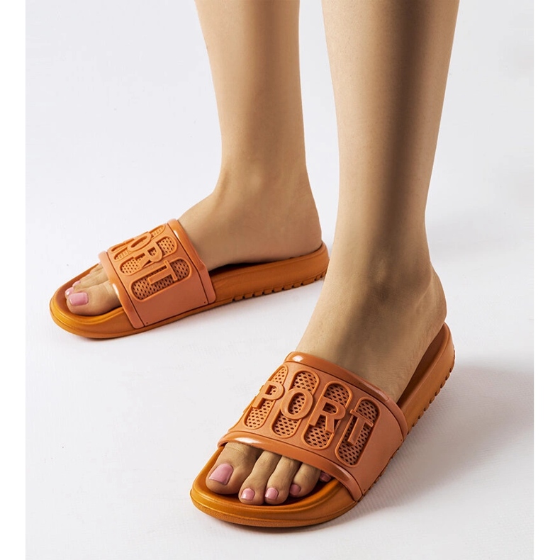 Moiariello oranssit kumiliukumäet 1