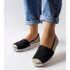 Harleen mustat tekstiililenkkarit 1